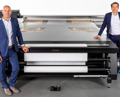 Dirk Brouns, Vice President, Large Format Graphics and Martijn van Hoorn, Senior Vice President Research & Development at Canon Production Printing