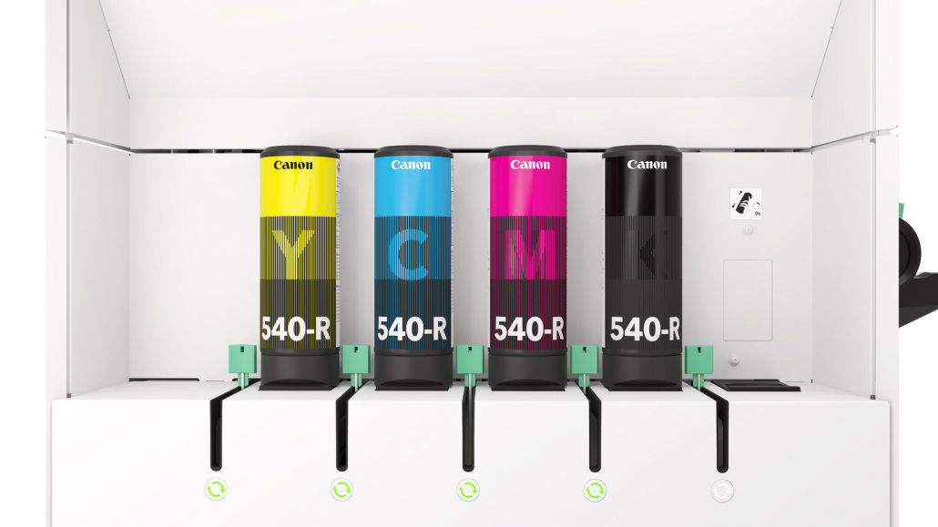 The technology is equipped with UVgel 540-R inks, a new gel set developed to meet stringent traffic signage industry standards and safety regulations.